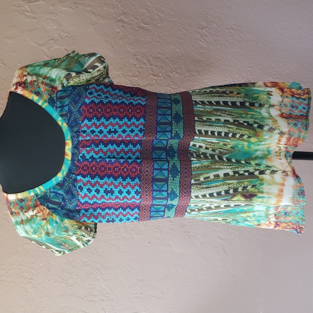 Multicolor Sheer Short-Sleeve Top Medium